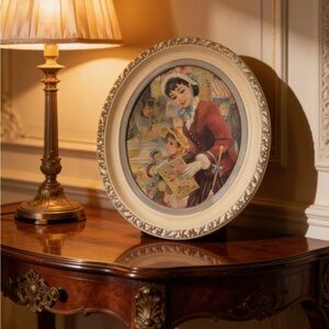 Vintage Classic Ornate Wood Framed Portrait Wire Hanger Missing 5 x 7